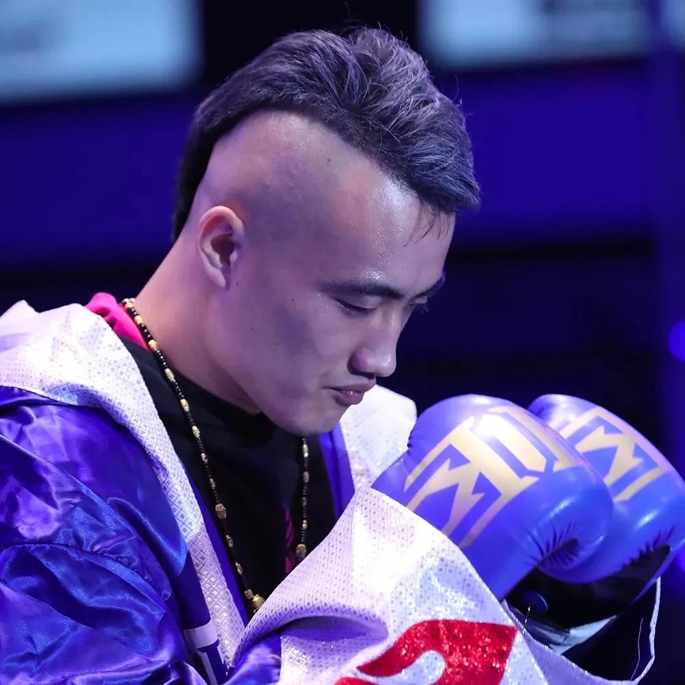 人物|中国格斗狂蟒,会写诗的格斗高手