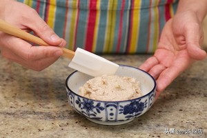 四川军屯锅魁的做法,军屯锅魁的家常做法简单