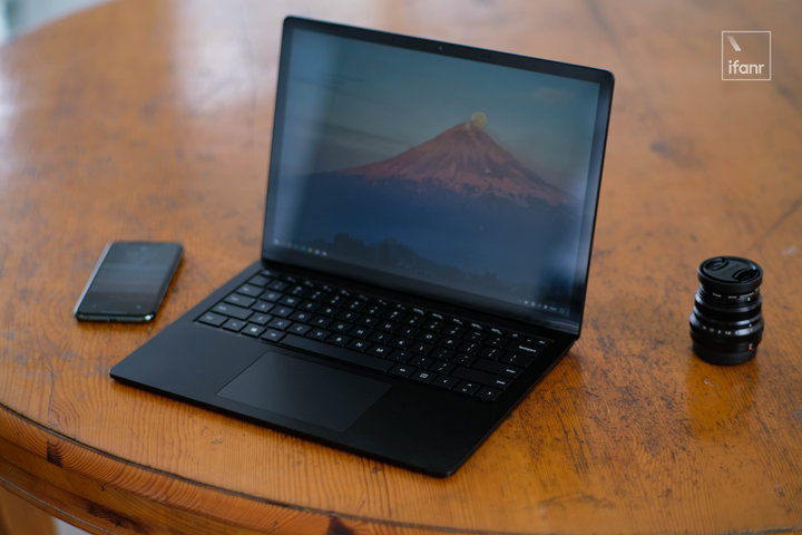 微软轻薄本玩cs2,微软surfacelaptopstudio