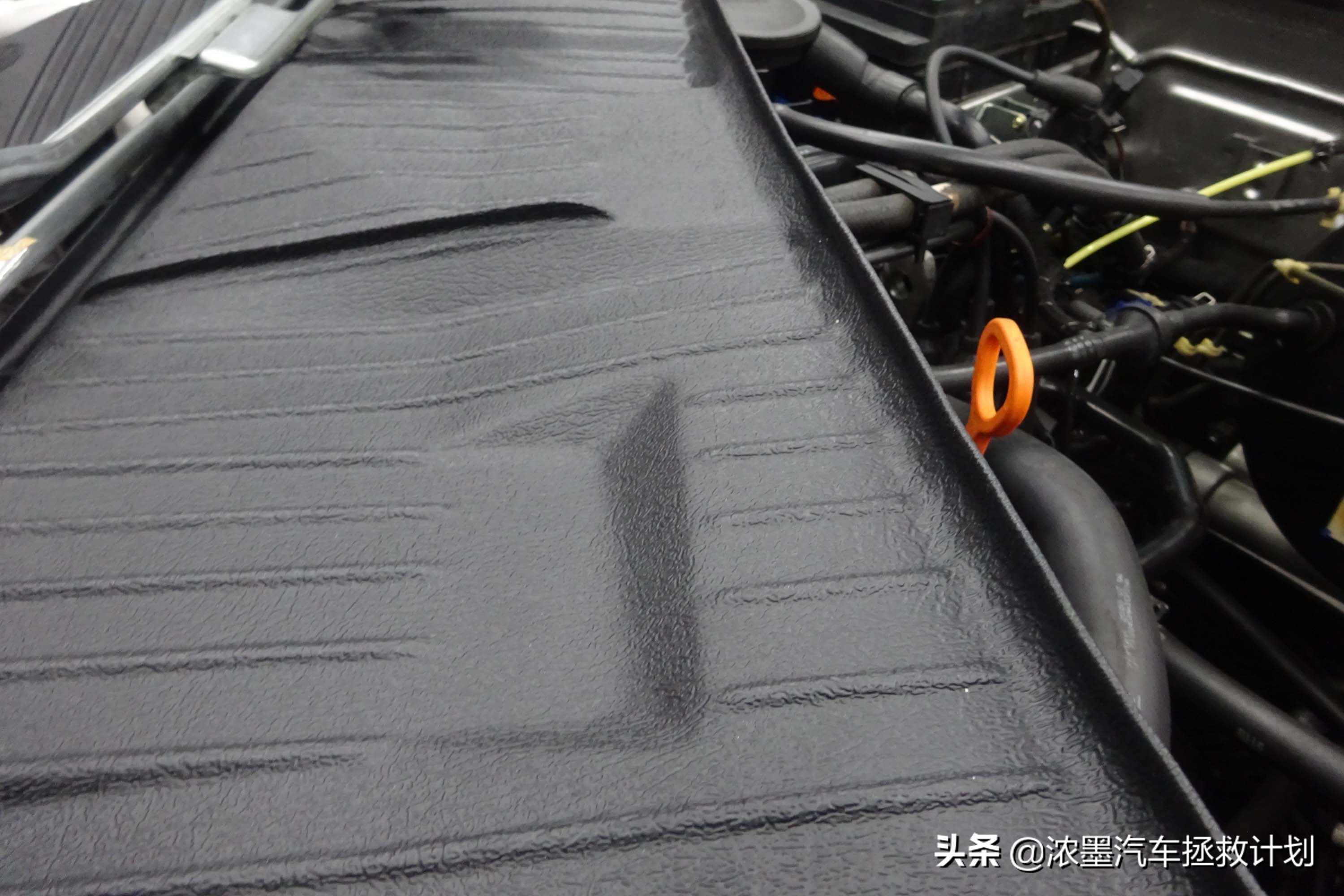 「妙手生花」重建一台战损级桑塔纳，带给它历经千般后的华丽重生