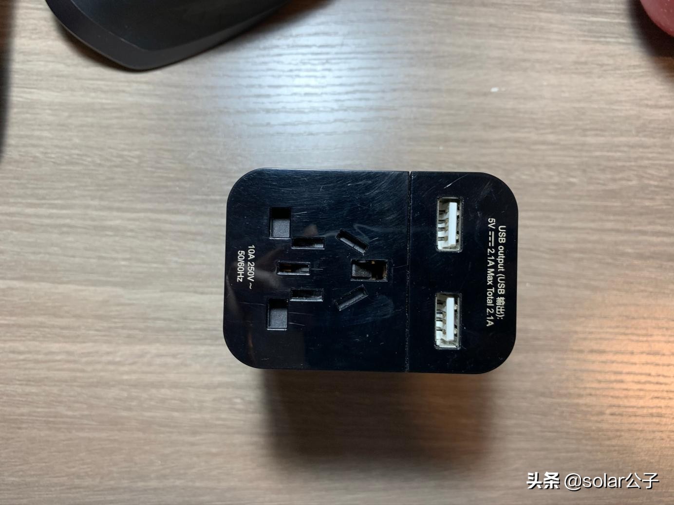 常年出差的人箱子里都有什么——90后大叔“翻箱”