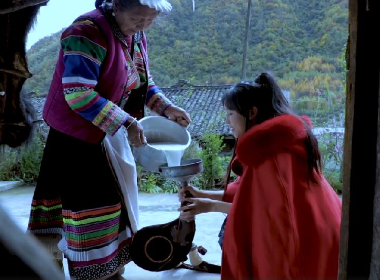 李子柒一岁辍学,李子柒七岁辍学31岁身价过亿