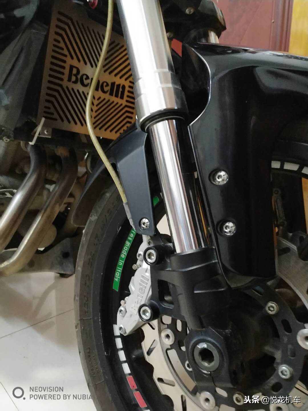 欧版黄龙300和国产有什么区别,黄龙300欧款和国产有什么区别