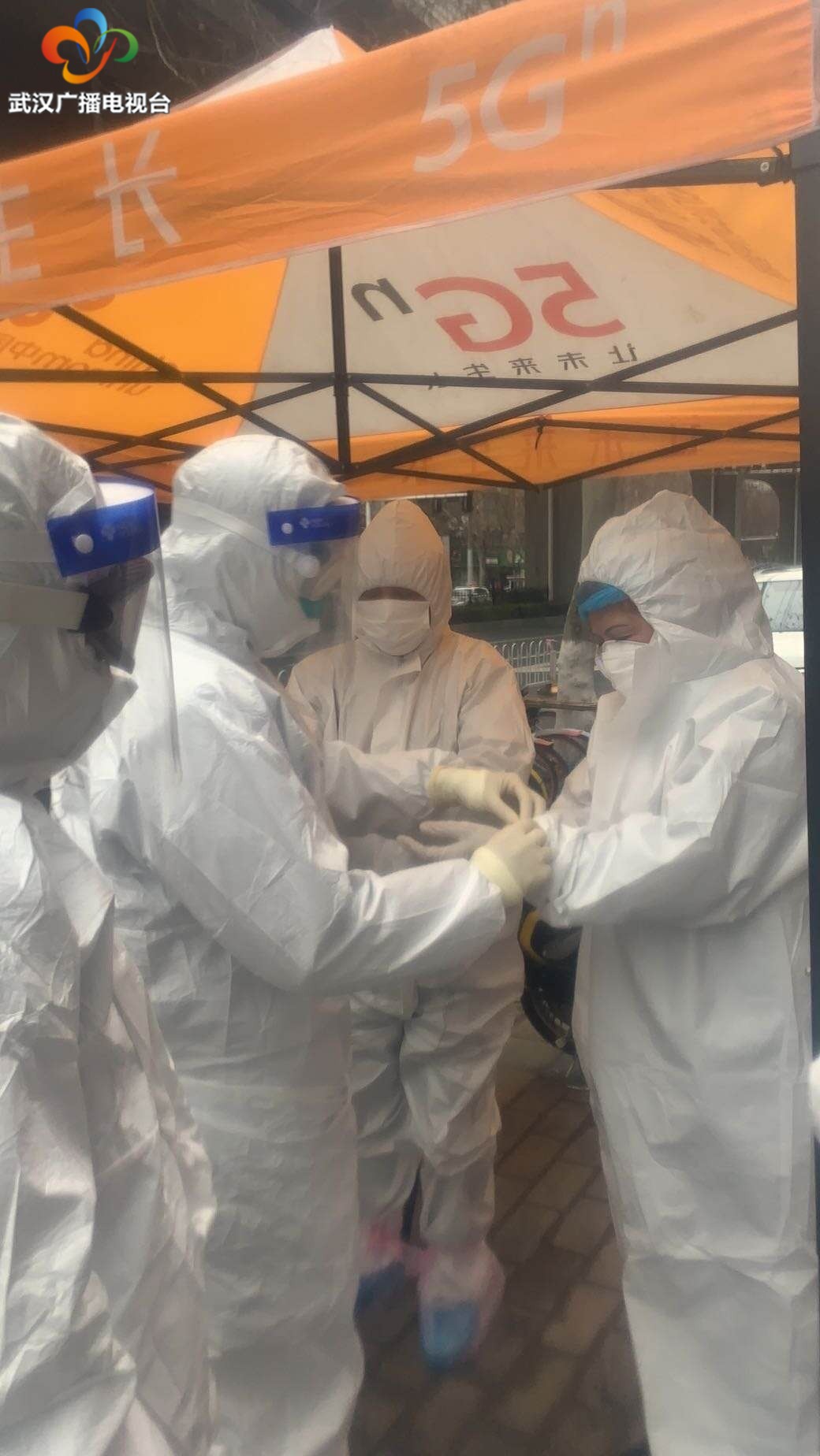 武汉市中心医院抗疫情,武汉市中心医院抗疫冲锋在前