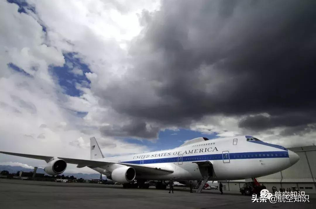 美国空军工兵部队装备,美国空军装备过f18吗