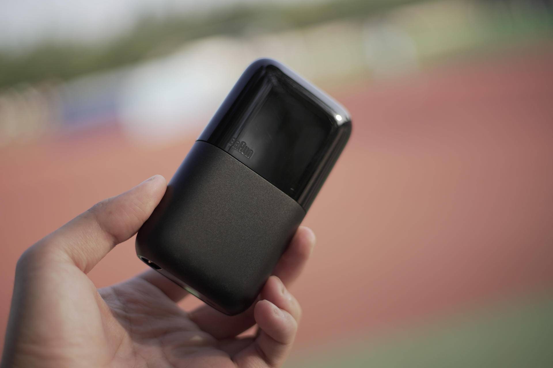 小米打造德国品质，米家博朗联名电动剃须刀，小巧又强劲