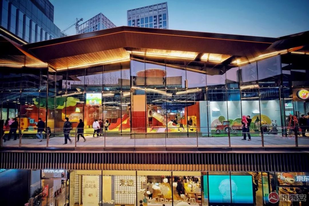 玩转曲江|灯光、音响，准备！曲江创意谷北街开业啦！