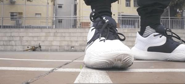 uaspawn2恩比德2代,安德玛恩比德比赛spawn2