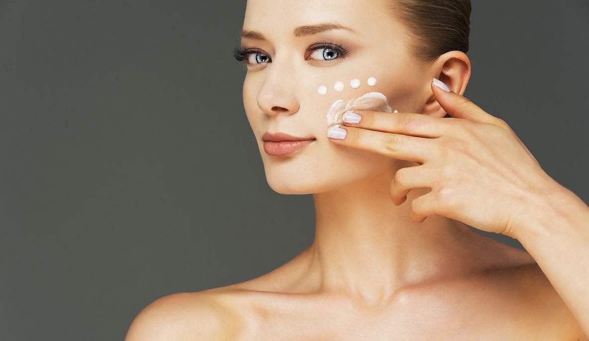 皮肤干燥怎么补水中医,皮肤怎样有效补水视频