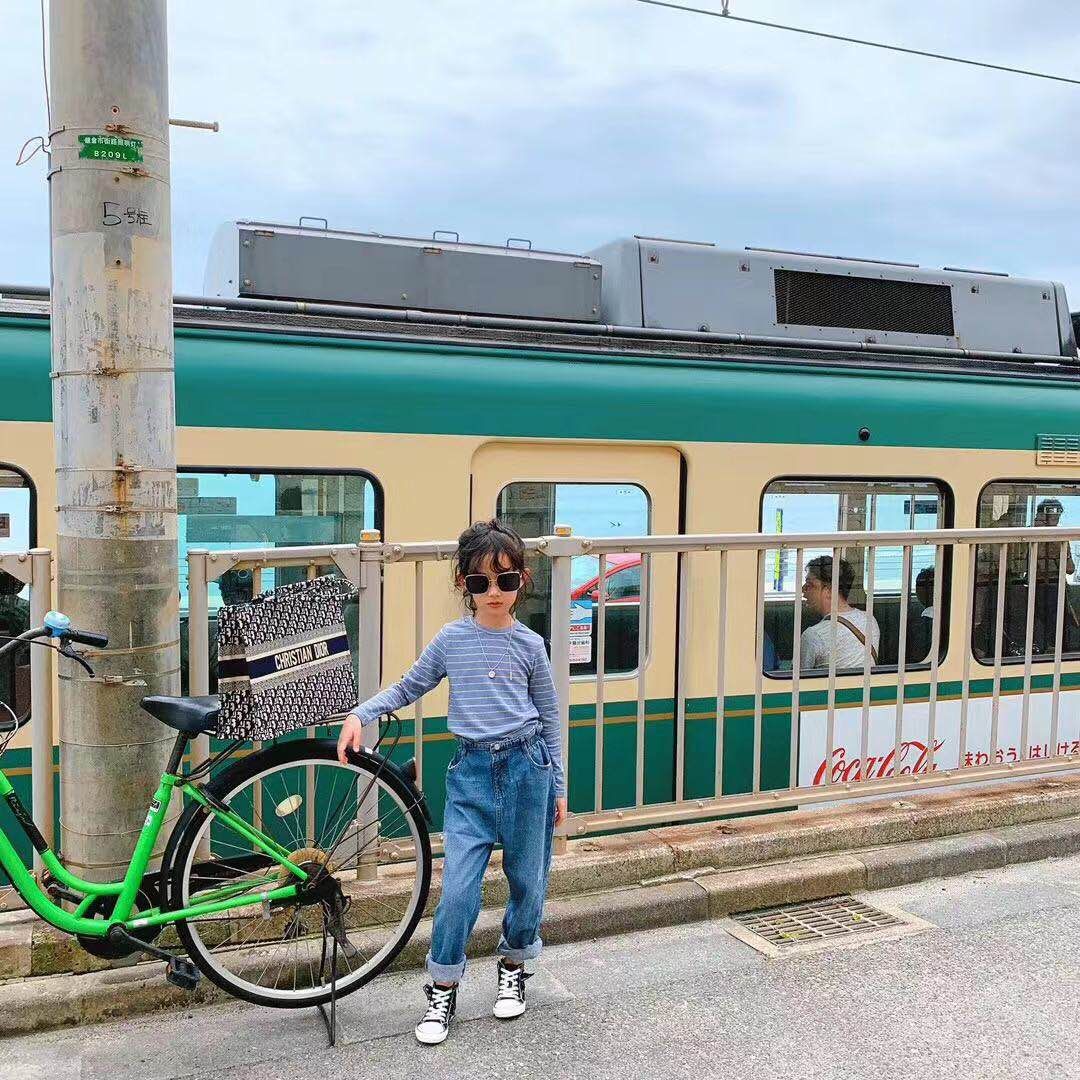 童装行业前景如何,开童装店卖什么品牌童装好