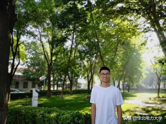 有颜有才，更有情怀！校长奖学金获得者们的“学霸简历”