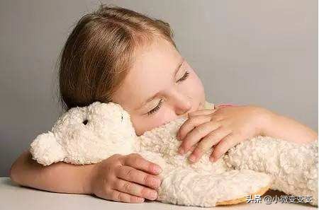 孩子恋物症的心理学原因,孩子恋物症多大需要干预