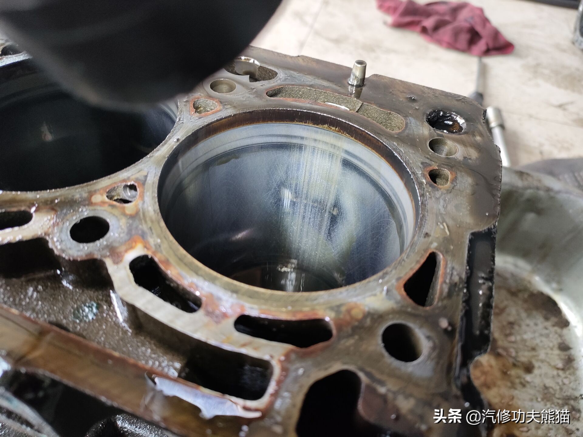 斯柯达昊锐烧机油正常吗,斯柯达昊锐烧机油治理