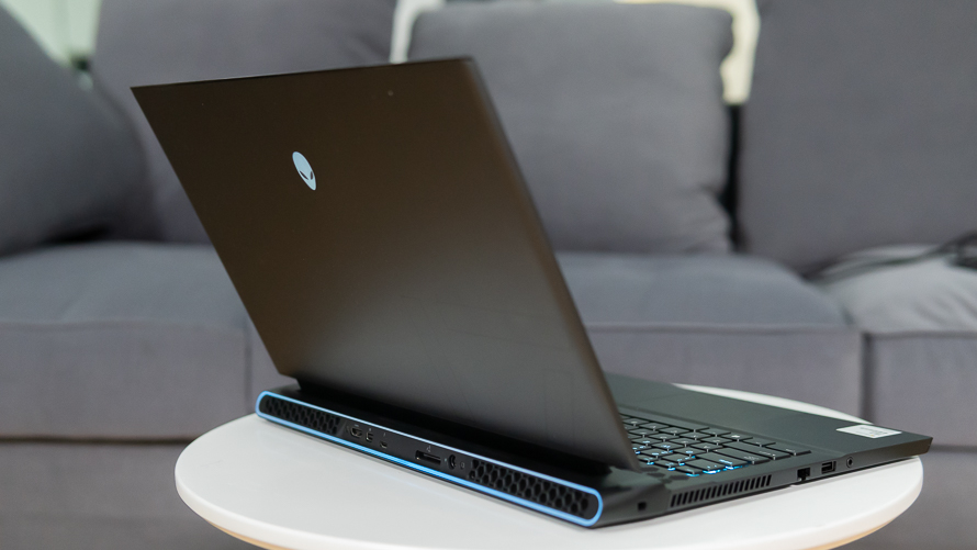 外星人alienwarex17测评,外星人alienwarem17-r2有多强