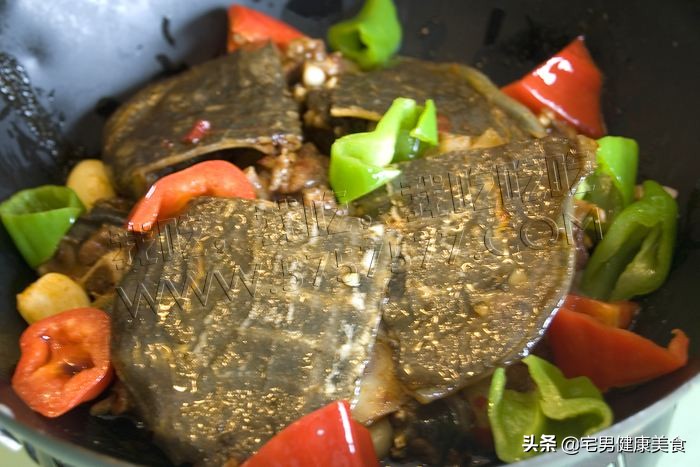 怎么去除甲鱼寄生虫最有效,甲鱼身上寄生虫怎么处理才能吃