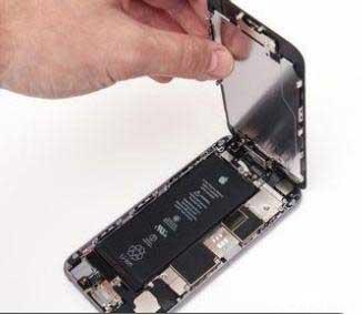 一边充电一边玩游戏伤电池吗,手机一边充电一边看视频伤电池吗