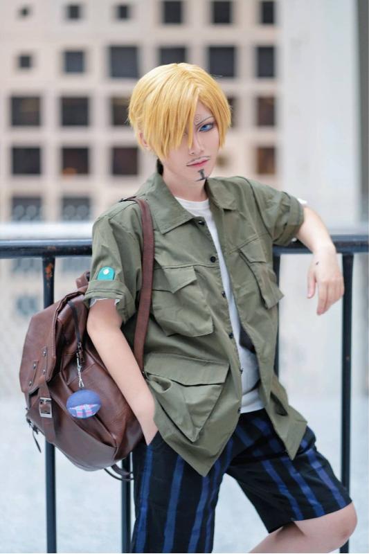 cos海贼王路飞草帽,cos海贼王的女帝和路飞