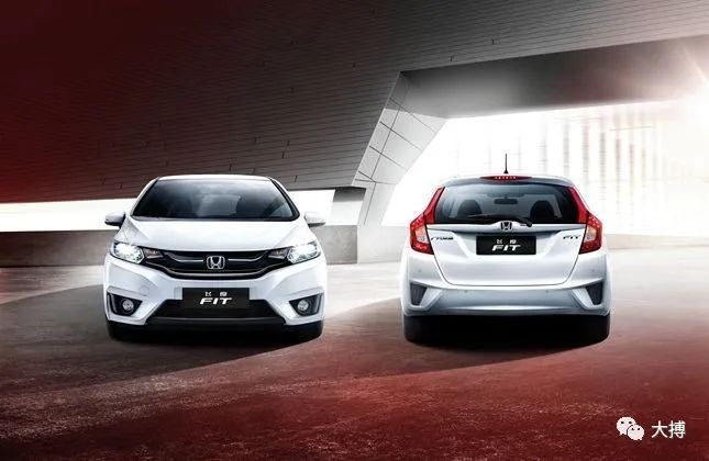 本田飞度第一代到第四代外观图片,本田飞度三代真实驾驶感受