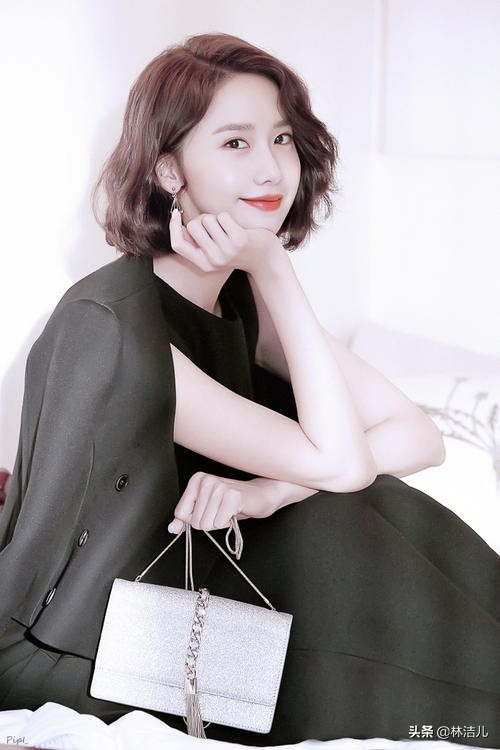 倪妮剪了短发美到开挂,倪妮的短发造型好美