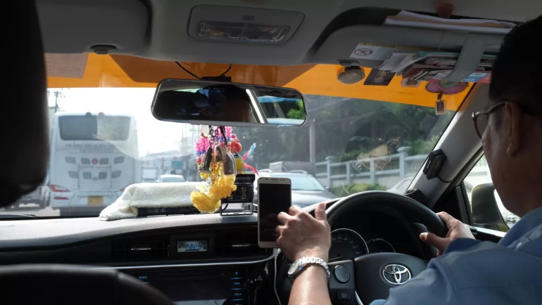 免签去泰国买单程机票可以吗,泰国旅游自费