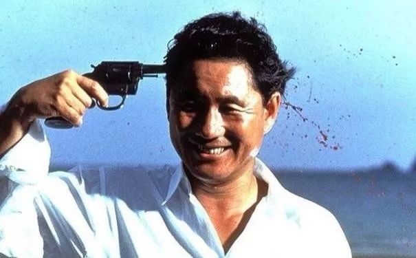 72岁北野武被*妇情**抛弃：“早知道这么难，不如和前妻一起”