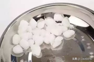 皮鞋受潮内部发霉怎么清洗,皮鞋发霉了怎么修复最好