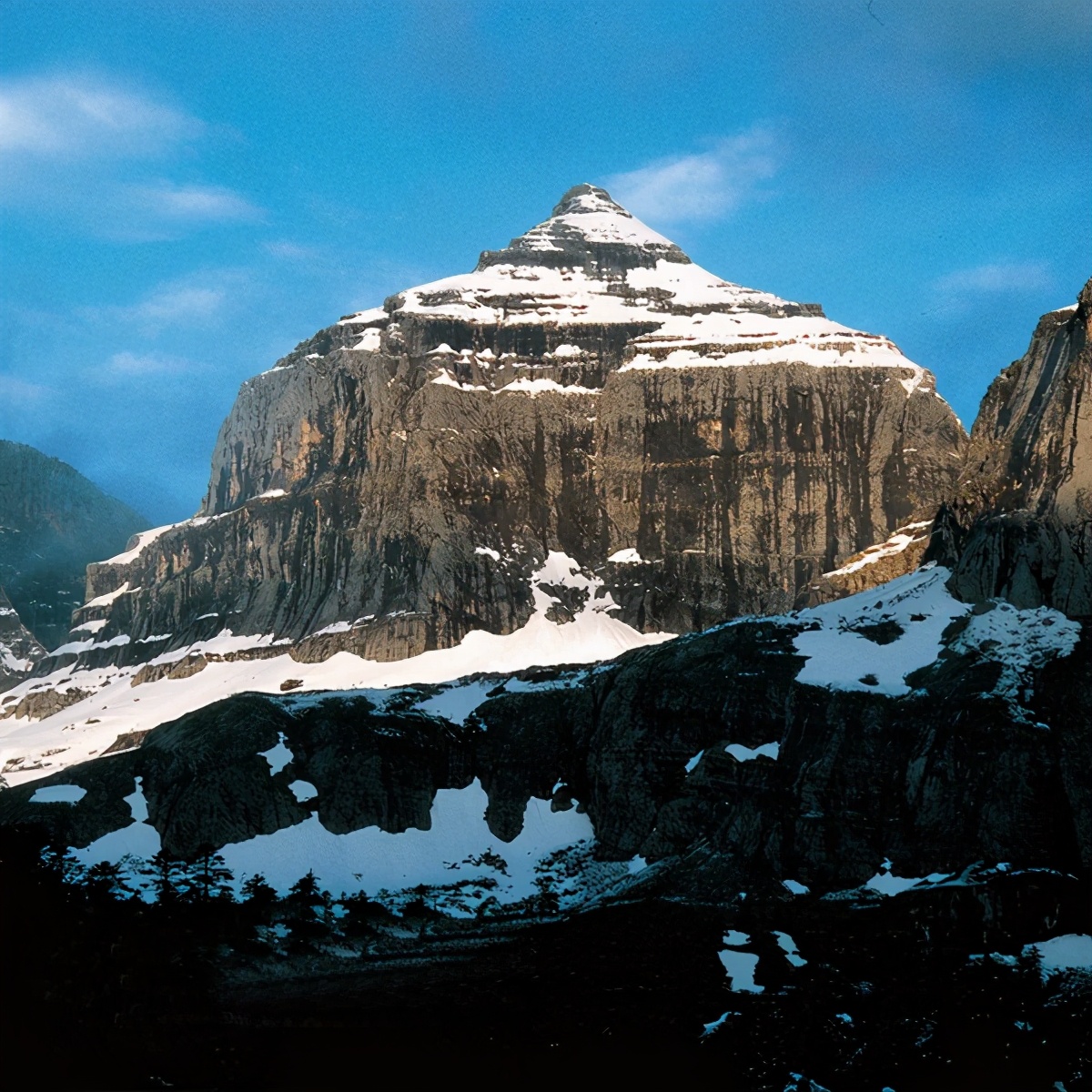 香格里拉让人魂牵梦绕，当地这11大景点给你非凡的旅行体验