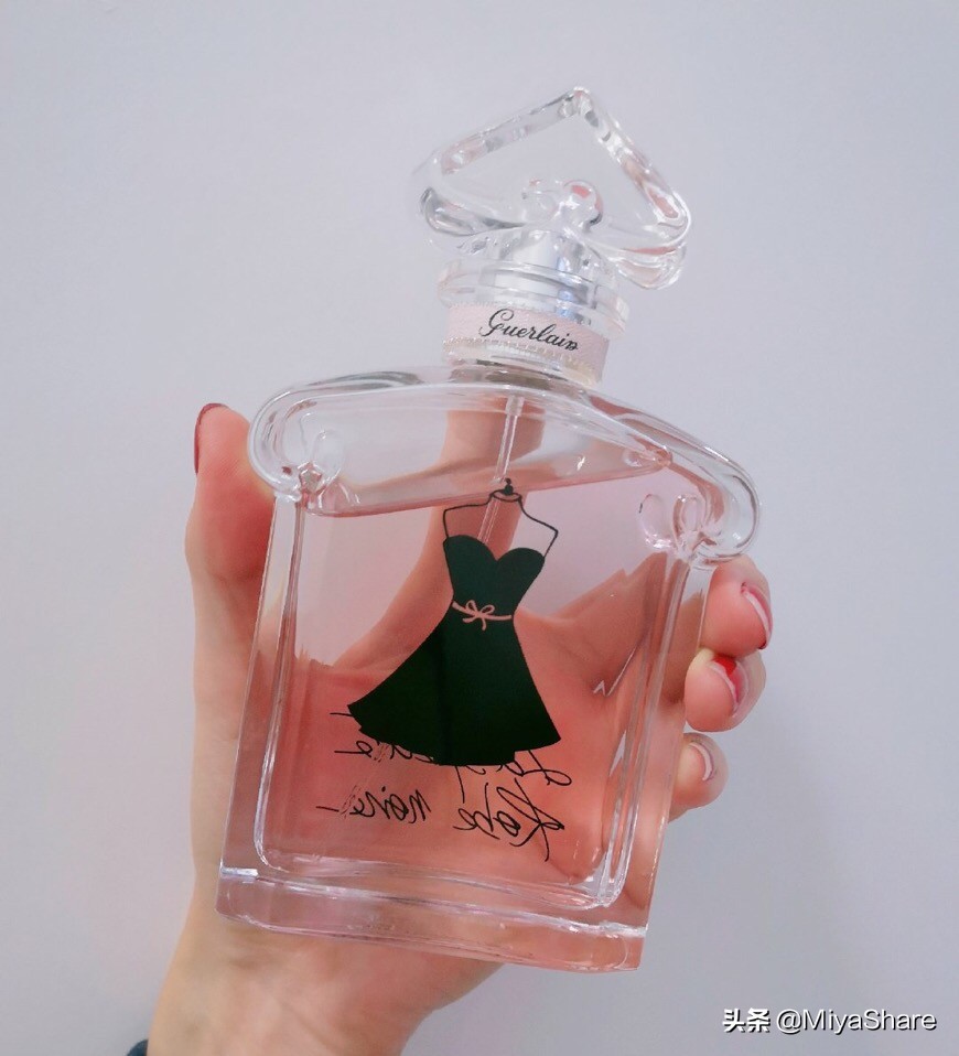 十大公认最好闻的少女香水,适合24岁女生淡香持久的香水推荐