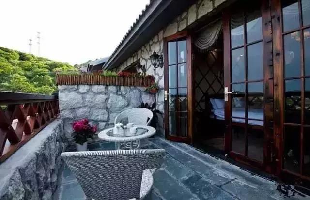 推开窗见大海的民宿榜单,推开窗能看到海的房子