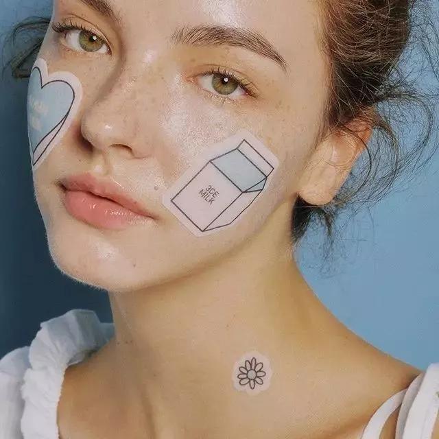 眼影的正确化妆步骤,眼影化妆的正确步骤初学者