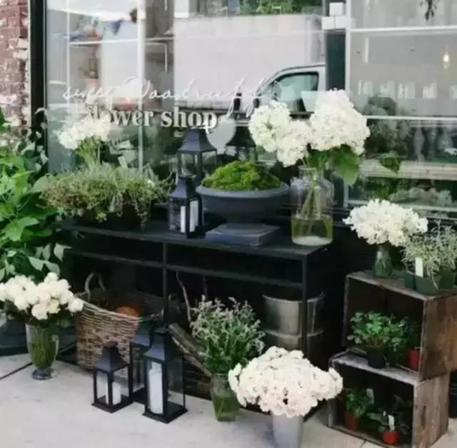 花店靠什么赚钱,花店一年大概赚多少钱正常