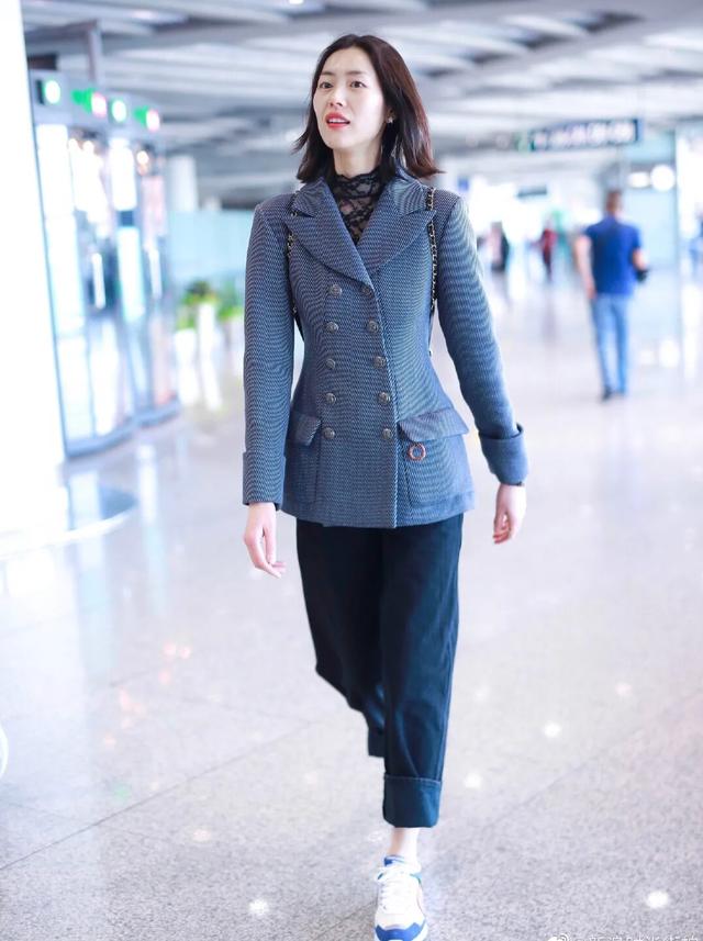 秋冬必备打底衫,温暖时髦又文艺,成为gai上最靓的女仔