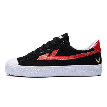 国货之光回力除了情怀还剩什么,国货之光回力潮牌鞋服折扣店