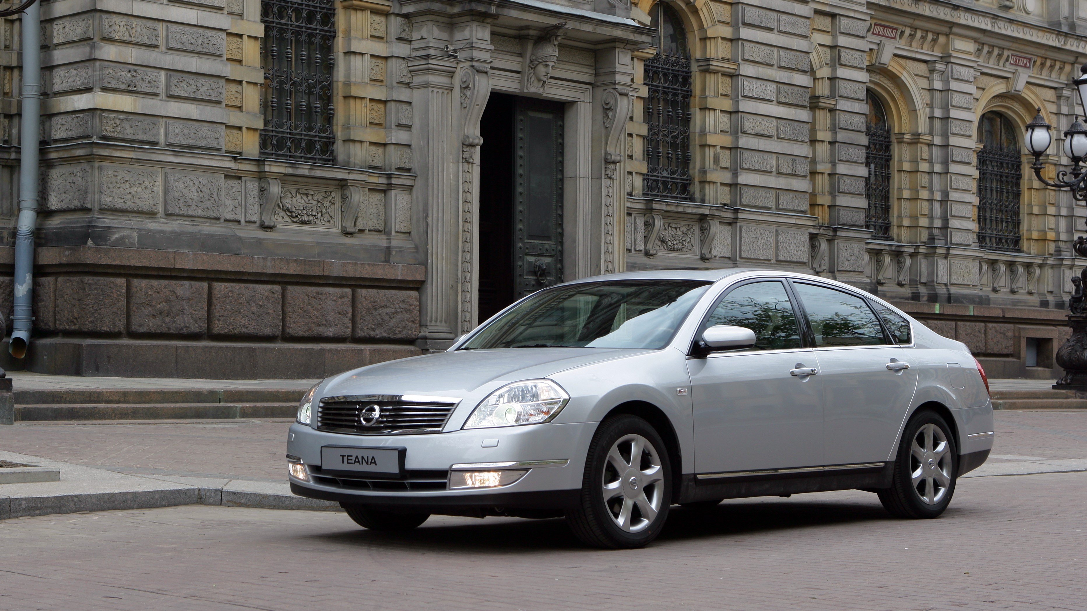 盘点那些新款比老款还难看的车,新款和旧款外形完全不一样的车