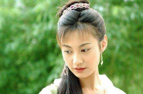 迷人的女反派动漫,可爱又迷人的反派角色蔡敏敏