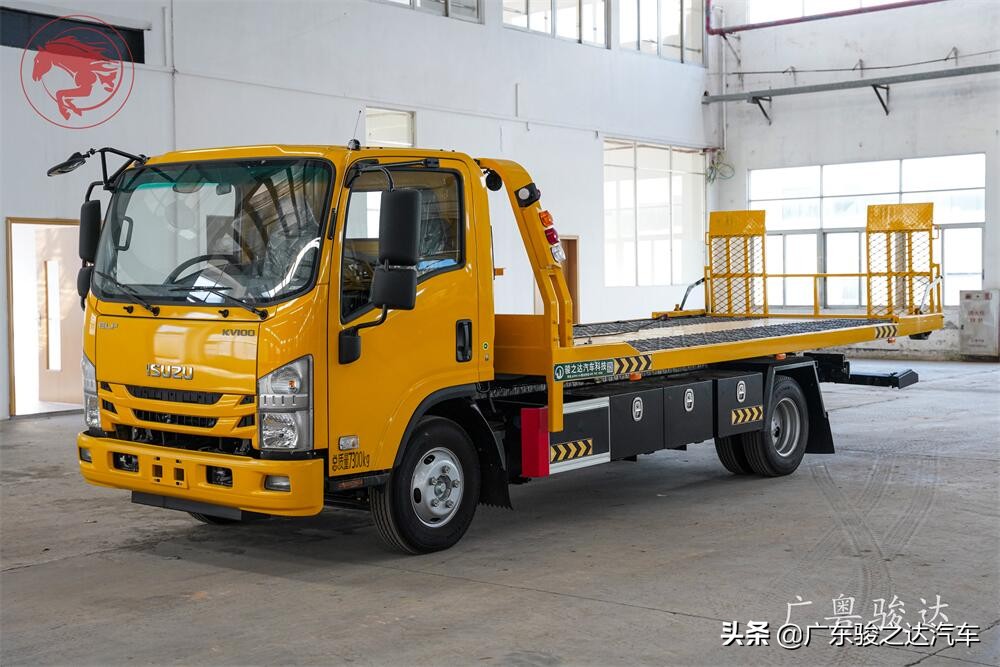 湖北蓝牌清障车厂家多少钱,湖北大型清障车价格多少钱一辆