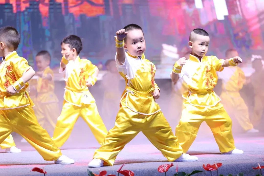 剑阁县鼓楼幼儿园庆祝中国*产党共**成立100周年暨毕业典礼文艺汇演