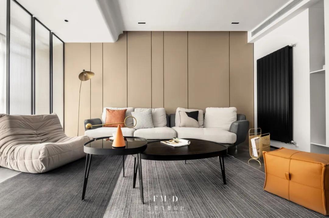 房子装护墙板哪种更好看,卧室里面装护墙板有没有这个必要