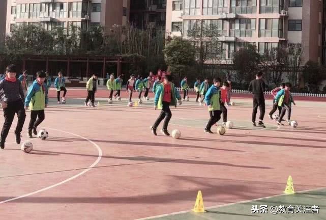 趣味足球课堂,缤纷足球课