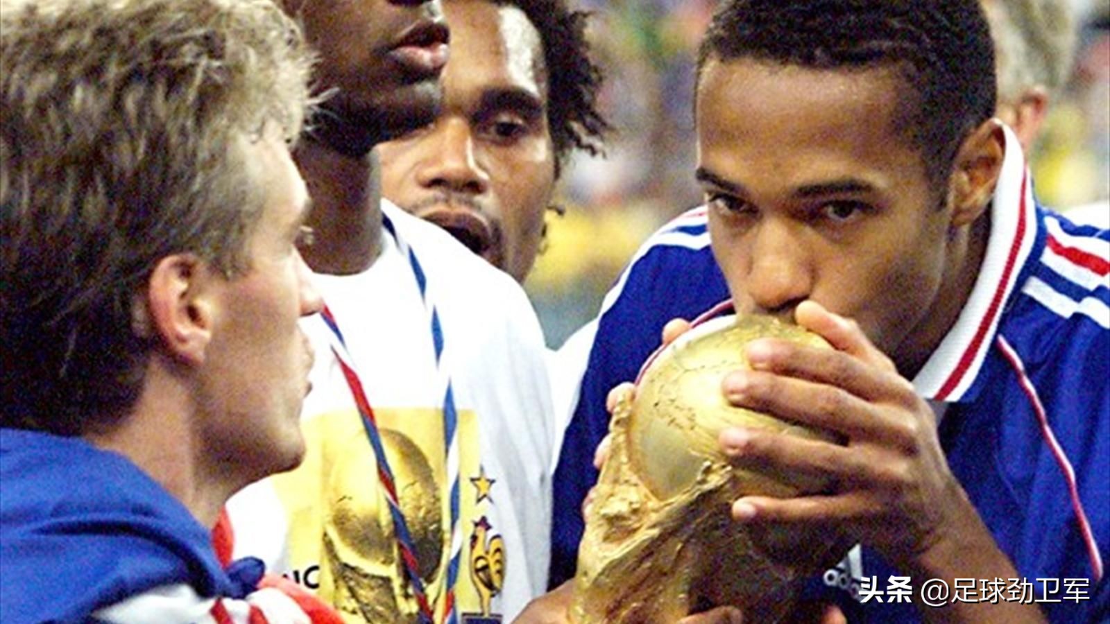 上帝之手马拉多纳不越位,马拉多纳上帝之手越位吗