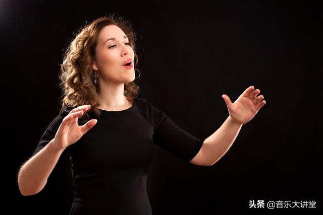 老年人唱歌技巧和发声方法,中老年人爱唱歌