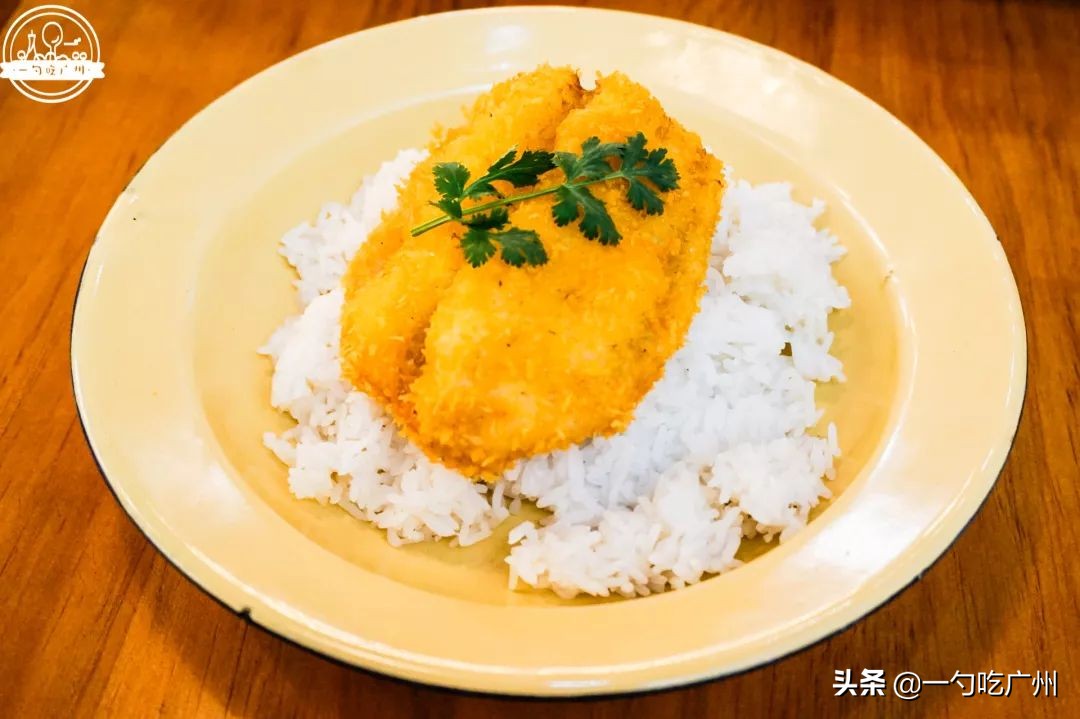 神经病啊!在泰国卖100的绿奶茶这只卖18?真相竟是老板有租收..