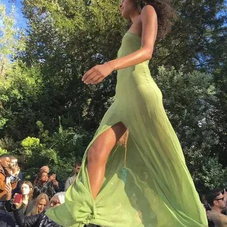 欧阳娜娜黄褐发色,2022年最流行显白的颜色