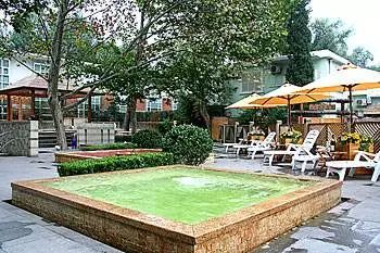 天冷了北京10大温泉,北京郊区两天一晚温泉度假推荐