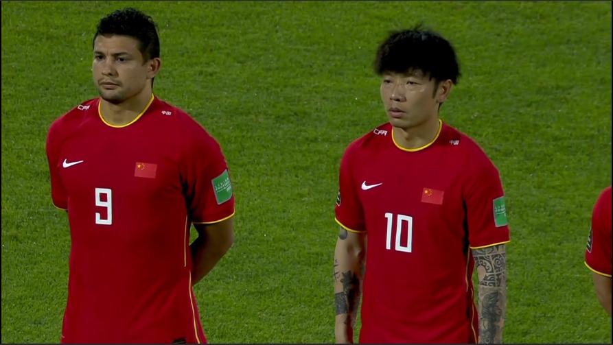 李铁指挥比赛声音,武磊李铁最新视频