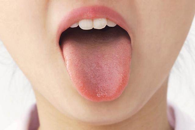 中医经典舌诊和中医全息舌诊区别,中医诊脉很神秘专家教你自诊