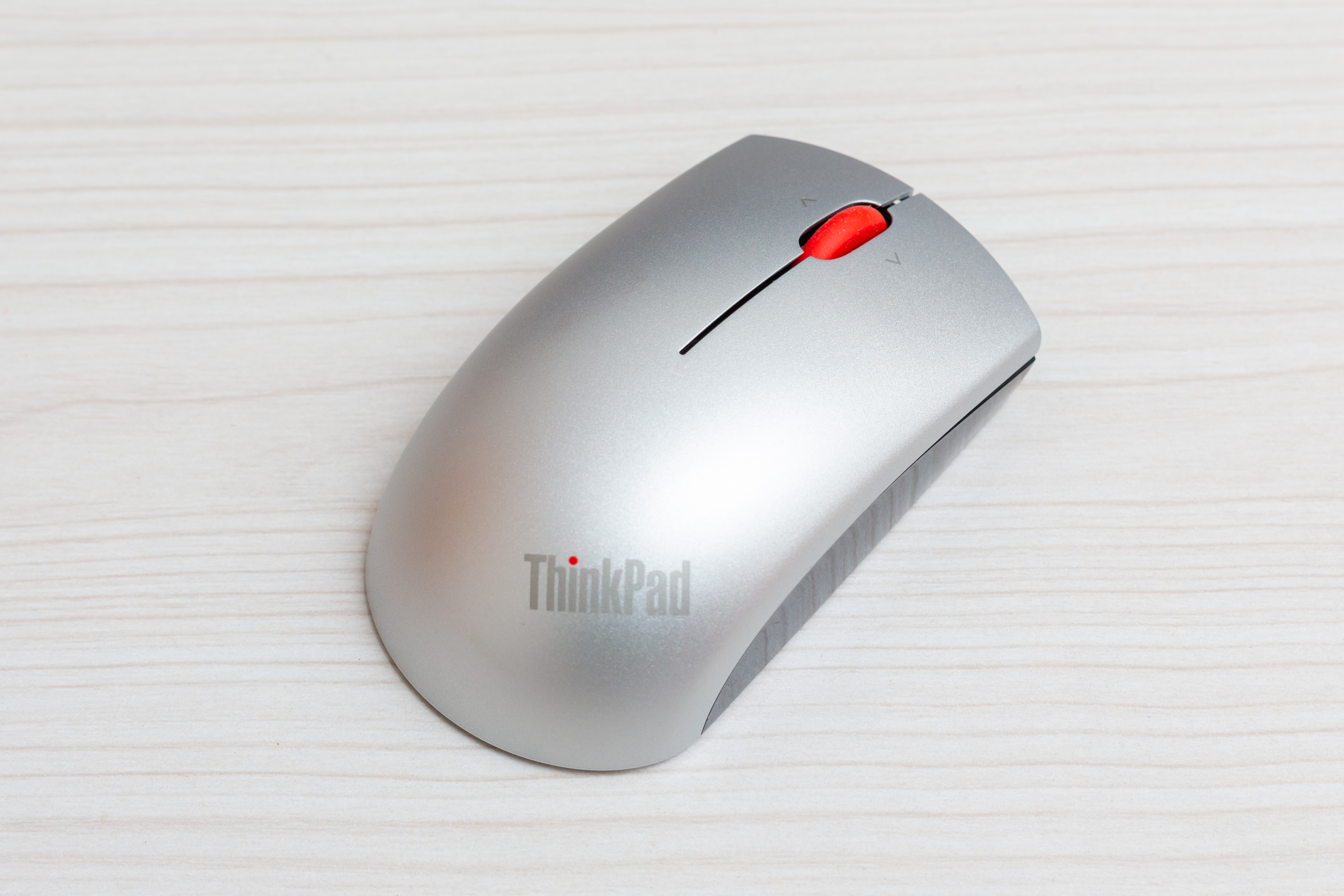 thinkpad鼠标测评,thinkpad小黑双模鼠标好用吗