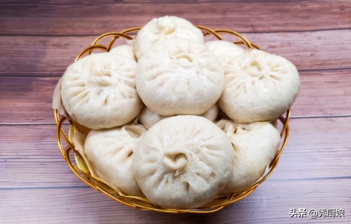 烫面温水面和冷水面的区别,发面时面和碱水比例