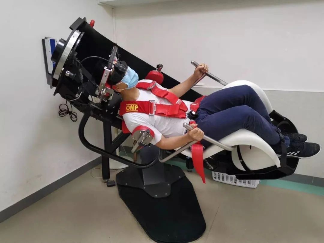 走路很晕感觉飘起来是为什么,躺着没事走路感觉头晕发飘似的