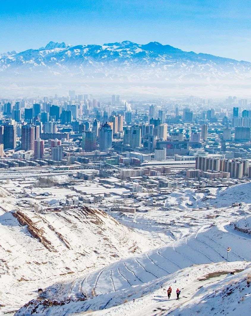 5000公里看地球,5000英里在中国是多少公里